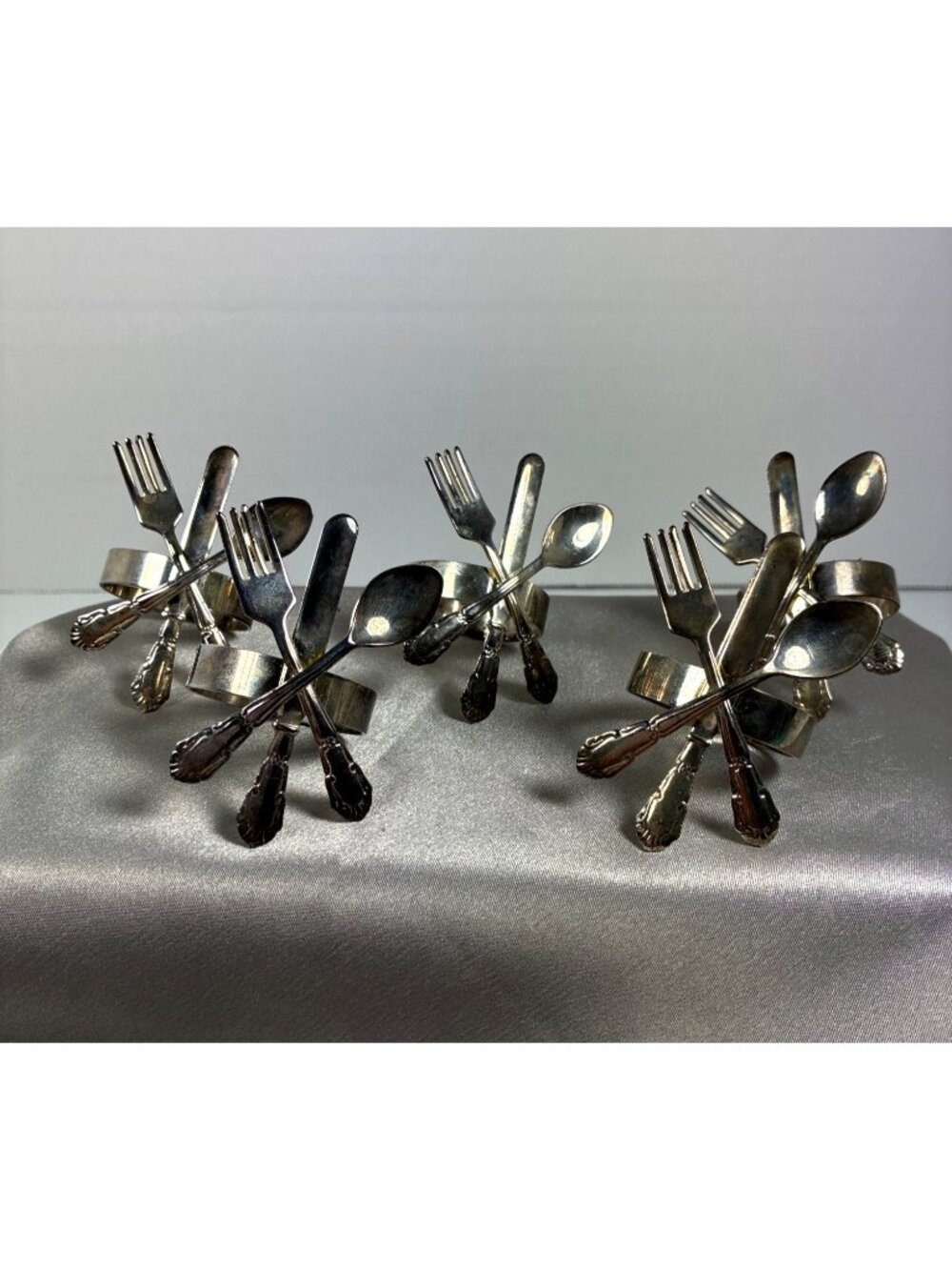 Vintage Silverplate Figural Napkin Rings Set of 5 Crossed Spoon Fork Knife Flatw